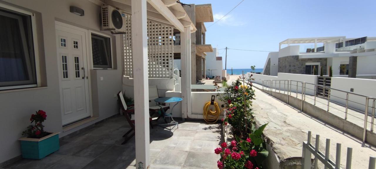 Neva Apartments By The Beach Makriyialos Bagian luar foto
